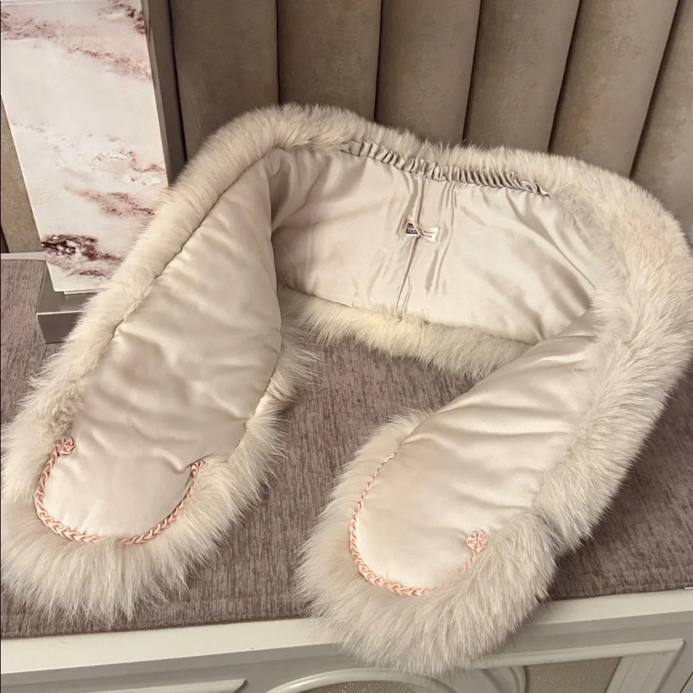 SAGA FOX BLUE FOX FUR WRAP SHAWL COLLAR